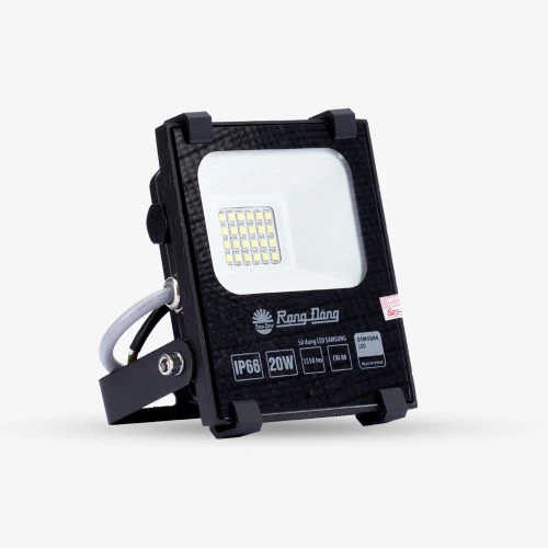 Đèn pha LED 20W CP06 Rạng Đông góc nghiêng mặt trước 1