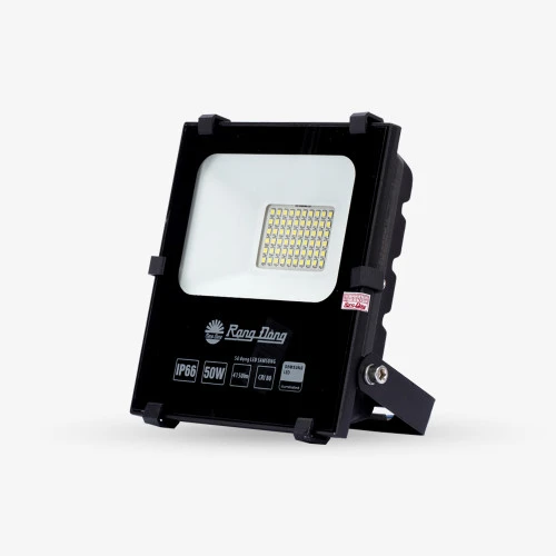 Đèn pha LED 50W CP06 Rạng Đông góc nghiêng mặt trước 2