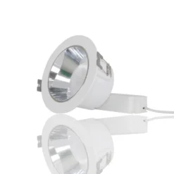 Đèn LED downlight âm trần đổi màu 90 7W AT17 mặt nghieng 2