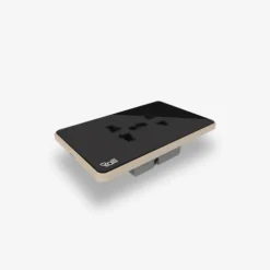 Ổ cắm âm tường Rạng Đông OCAT04K 2C 16A chu nhat ralli góc nghieng