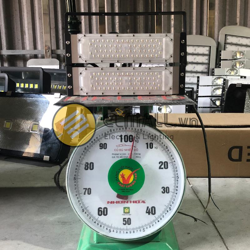 Đèn led sân Pickleball 100W Pha Module BVP575 chiếu sáng ngoài trời, trong nhà
