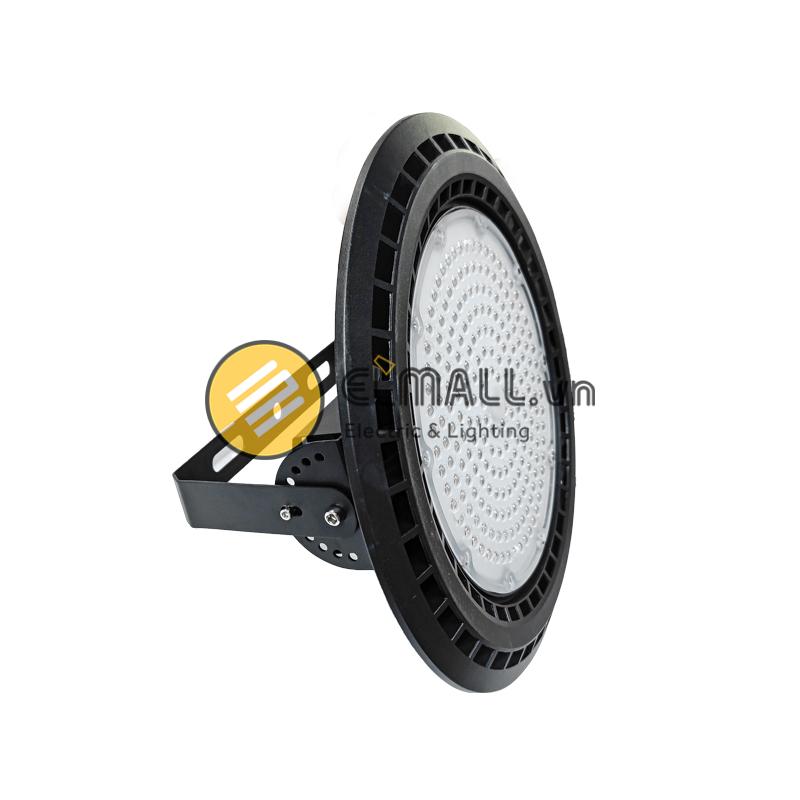 Đèn LED Chiếu Sáng Sân Pickleball 200W BY236
