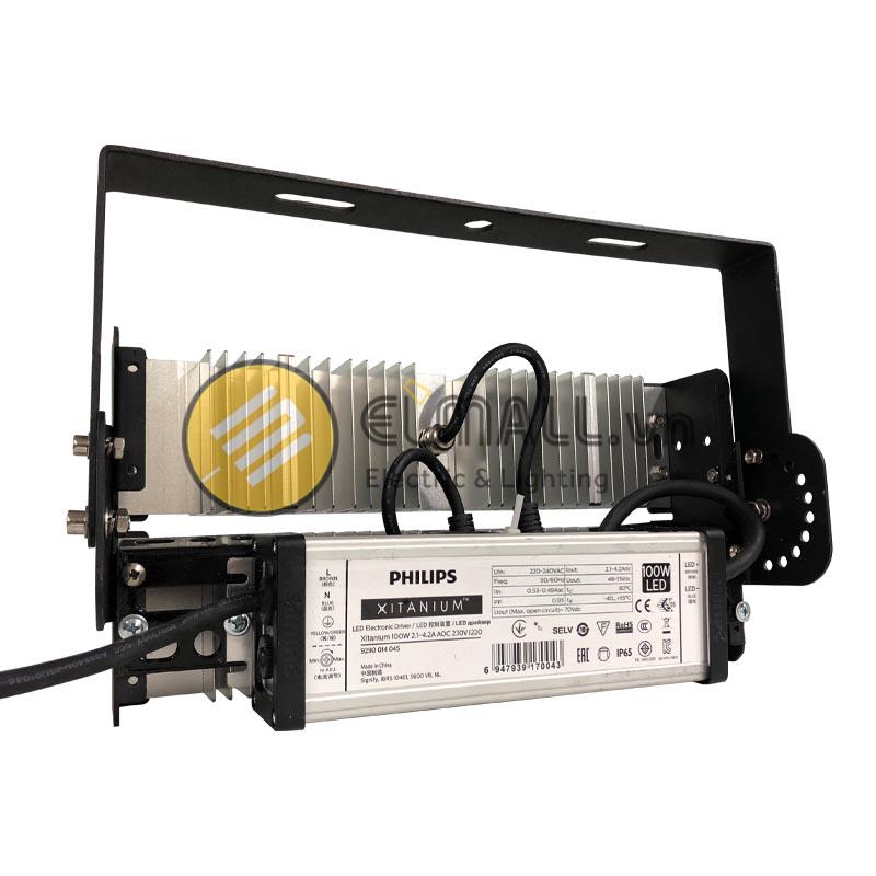Đèn led sân Pickleball 100W Pha Module BVP575 chiếu sáng ngoài trời, trong nhà